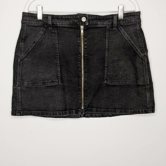 MADEWELL • Black Denim Utility Zip Skirt Sz 32 - Picture 2 of 7